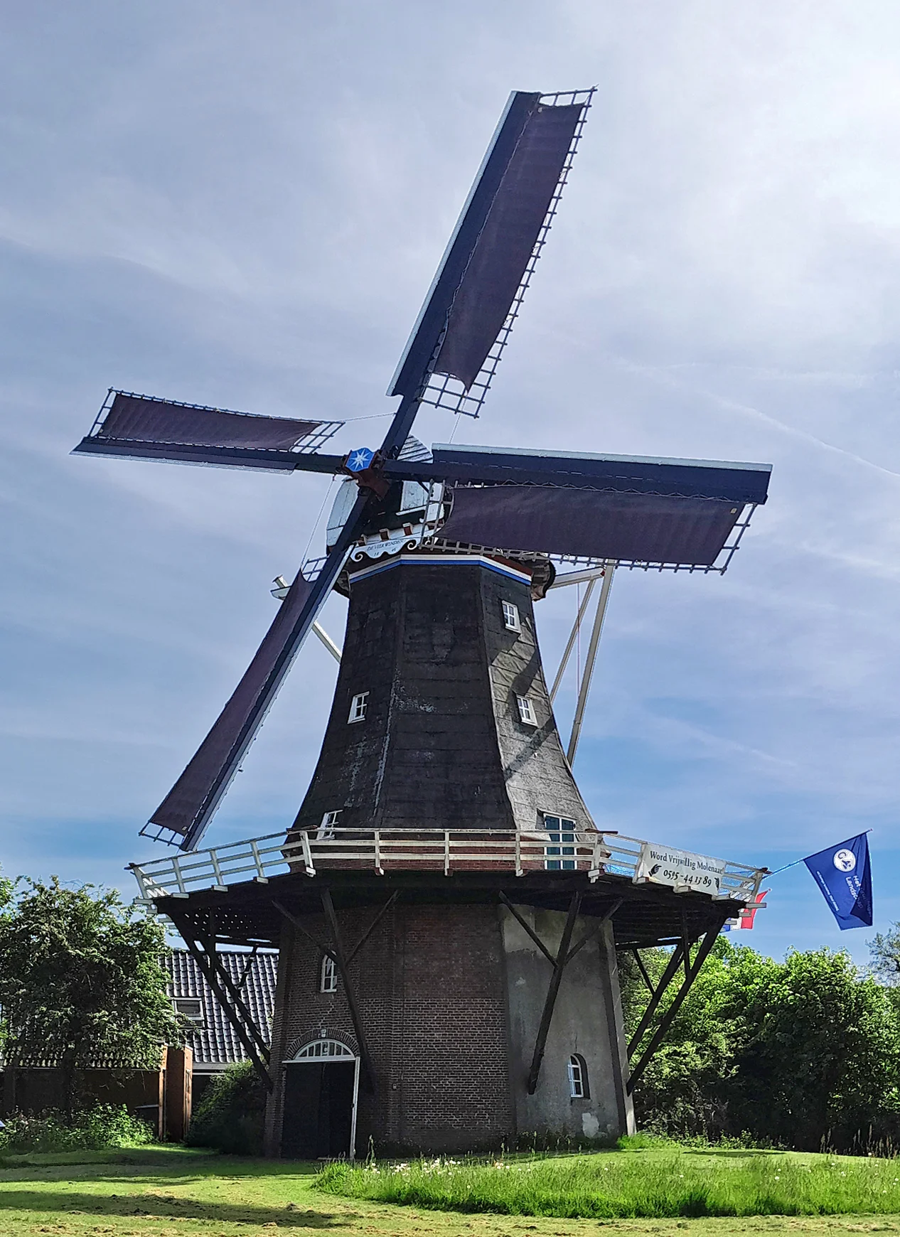Martin E. van Doornik (24-05-2026)&nbsp;De molen met nieuwe roeden.&nbsp; | Database Nederlandse molens