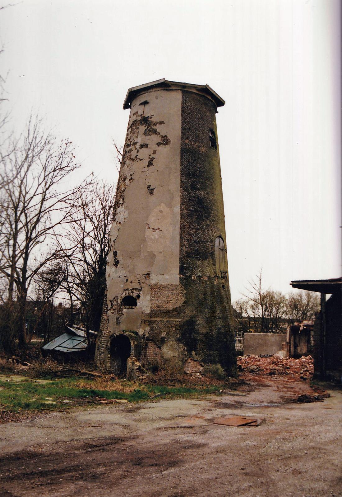 7, Molen 03937 v De Pauw / Pauwmolen (Delft), Foto A.M. Riper, opname februari 2000 | Database Nederlandse molens media-bestand