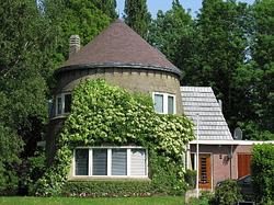 Molen 03937 a Polder Kortgeregt Nieuw en Oud Schaayk, Benedenmolen / noordelijke Achtermolen nr. 1/ Schaaykse windmolen (Leerdam), Foto S. Boumans, opname 27 mei 2005 | Database Nederlandse molens media-bestand