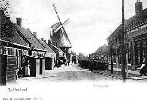 2, Molen 01521 De Korenaar (Ridderkerk), Ansichtkaart, collectie T. Meesters | Database Nederlandse molens media-bestand