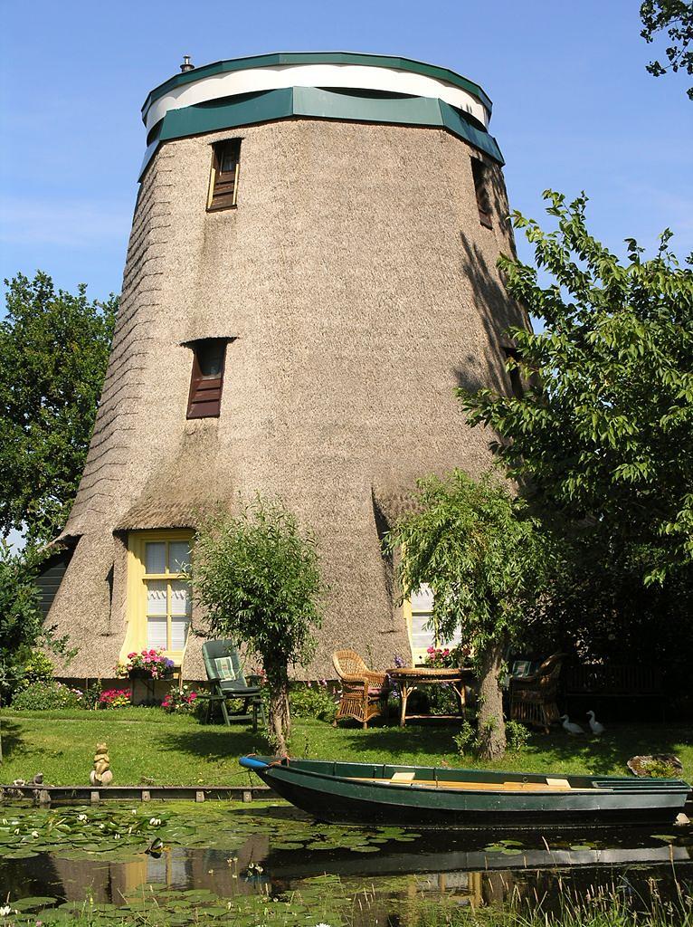 2, Molen 01158 Westbroekpolder, Zuidbuurtse molen (Zoeterwoude), Foto W. Jans, opname 1 juli 2006 | Database Nederlandse molens media-bestand