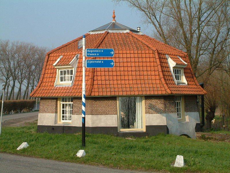 5, Molen 01471 b Polder Bolgerijen, De Achtkante Molen / De Nieuwe Molen / De Grote Molen (Vianen), Foto S. Boumans, 27 mei 2005 | Database Nederlandse molens media-bestand