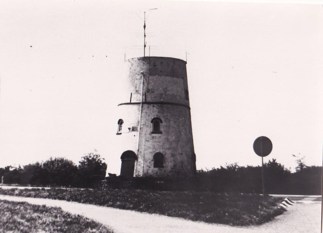 2, Molen 03608 De Greupmolen (Westmaas), Foto P. Grund, opname mei 1977 | Database Nederlandse molens media-bestand
