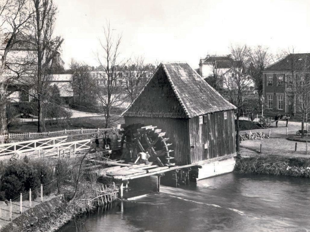3, Molen 03137 a Stadsmolen (Lochem), Foto collectie DVM, vóór 1894 | Database Nederlandse molens media-bestand