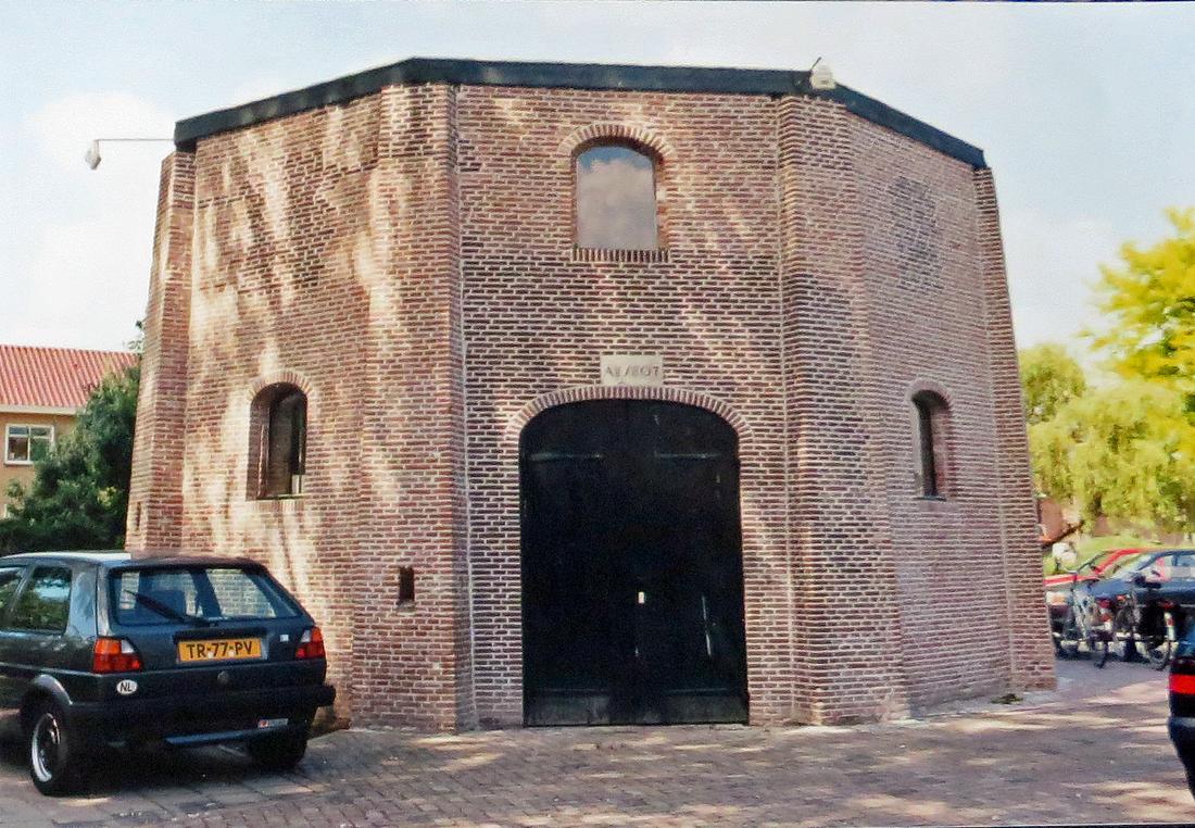2, Molen 01468 Eekmolen (2e)/ De Weert (Meppel), Foto H.v.Steenbergen, opnaje juni 1997 | Database Nederlandse molens media-bestand