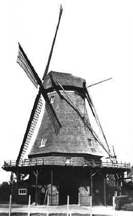4, Molen 00236 De Hoop (Oud-Zuilen), Ansichtkaart van K. Tanger, collectie DVM | Database Nederlandse molens media-bestand