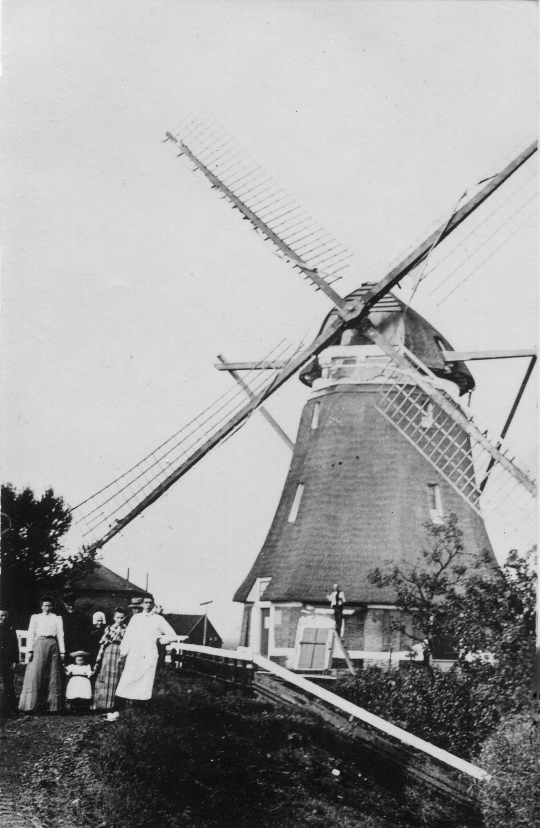 Molen 00020 De Ronde Veenen, Wilnissermolen (2e) (Wilnis), Foto collectie W.A. Korpershoek | Database Nederlandse molens media-bestand