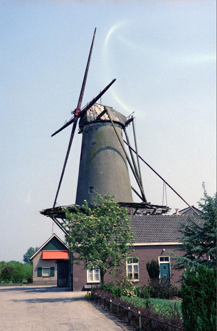 2, Molen 00860 De Welvaart (Groessen), Foto Jaap Doets, opname 18-05-1980 | Database Nederlandse molens media-bestand