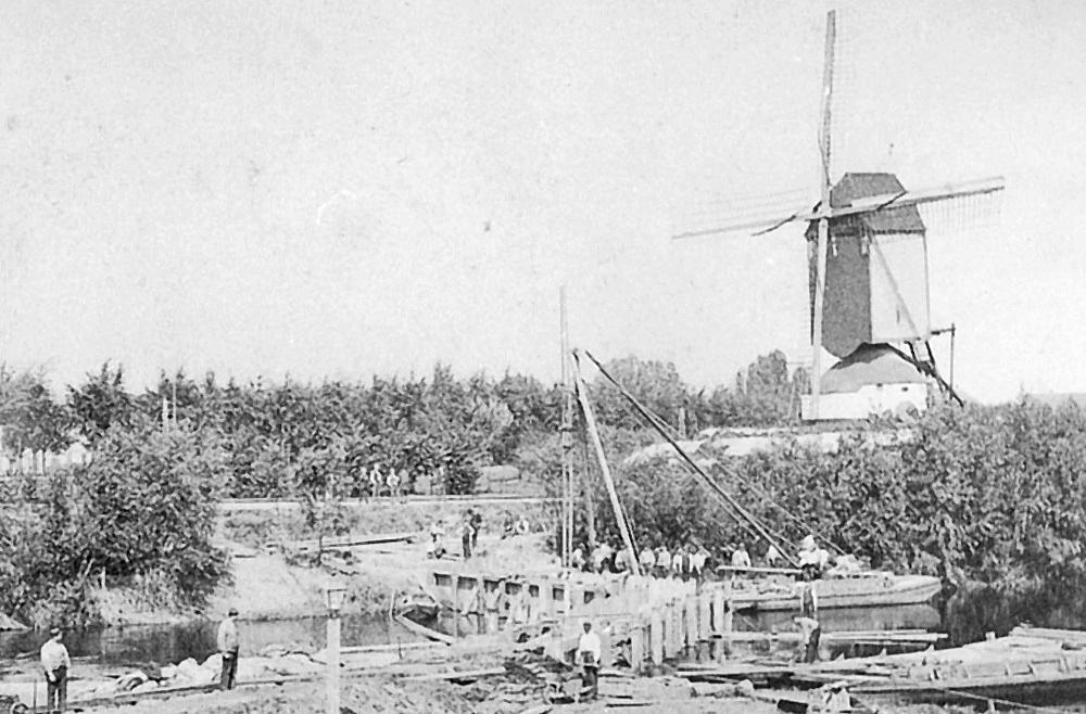 1, Molen 01545 a Bastion Vught / Bolwerk Sint-Albert / Santvlietmolen ('s-Hertogenbosch), coll. DVM | Database Nederlandse molens media-bestand
