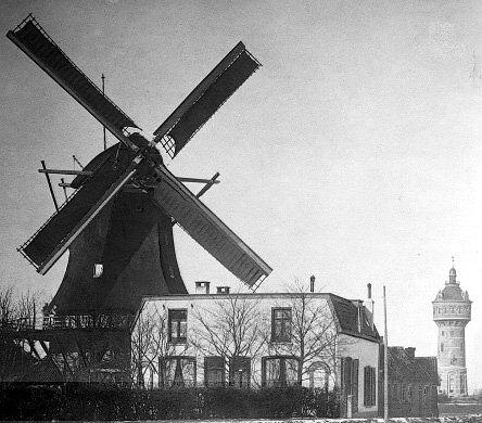 2, Molen 01012 Molen Kreeftenberg / Holtermans molen (Deventer), foto: Stadsarchief Deventer (opname: 1-8-1926) | Database Nederlandse molens media-bestand