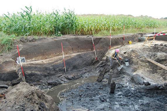 1, Molen 08101 Watermolen bij de Olthof (Deventer), Opgraving september 2008 | Database Nederlandse molens media-bestand