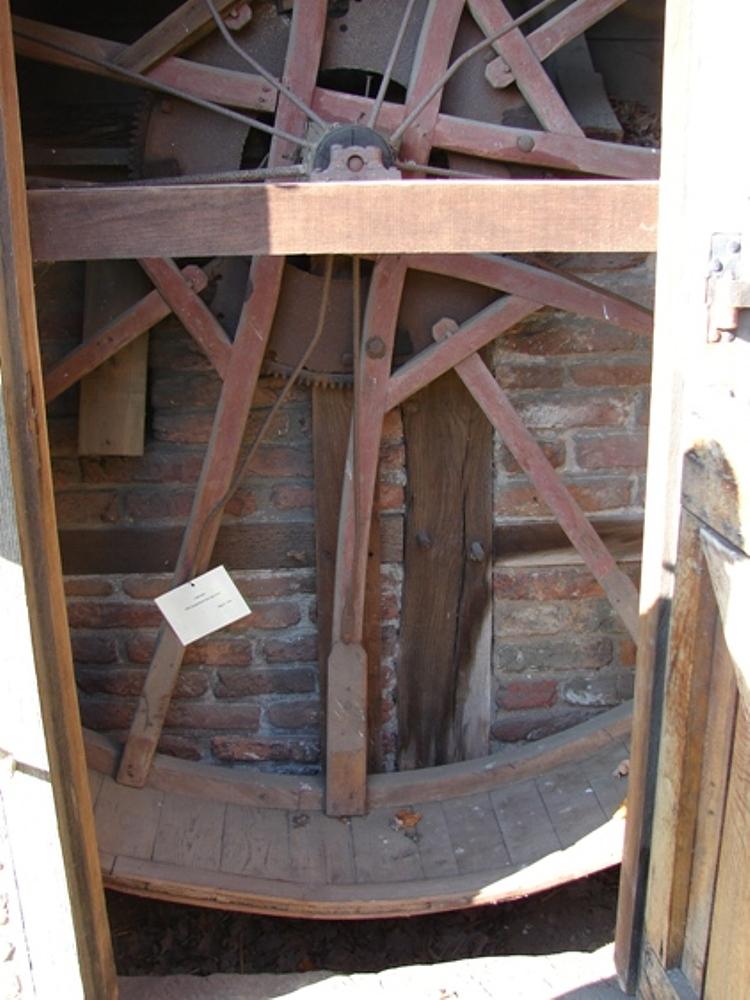 4, Molen 12515 Karnmolen Museum De Lebbenbrugge (Borculo), foto opname 14-10-2007 | Database Nederlandse molens media-bestand