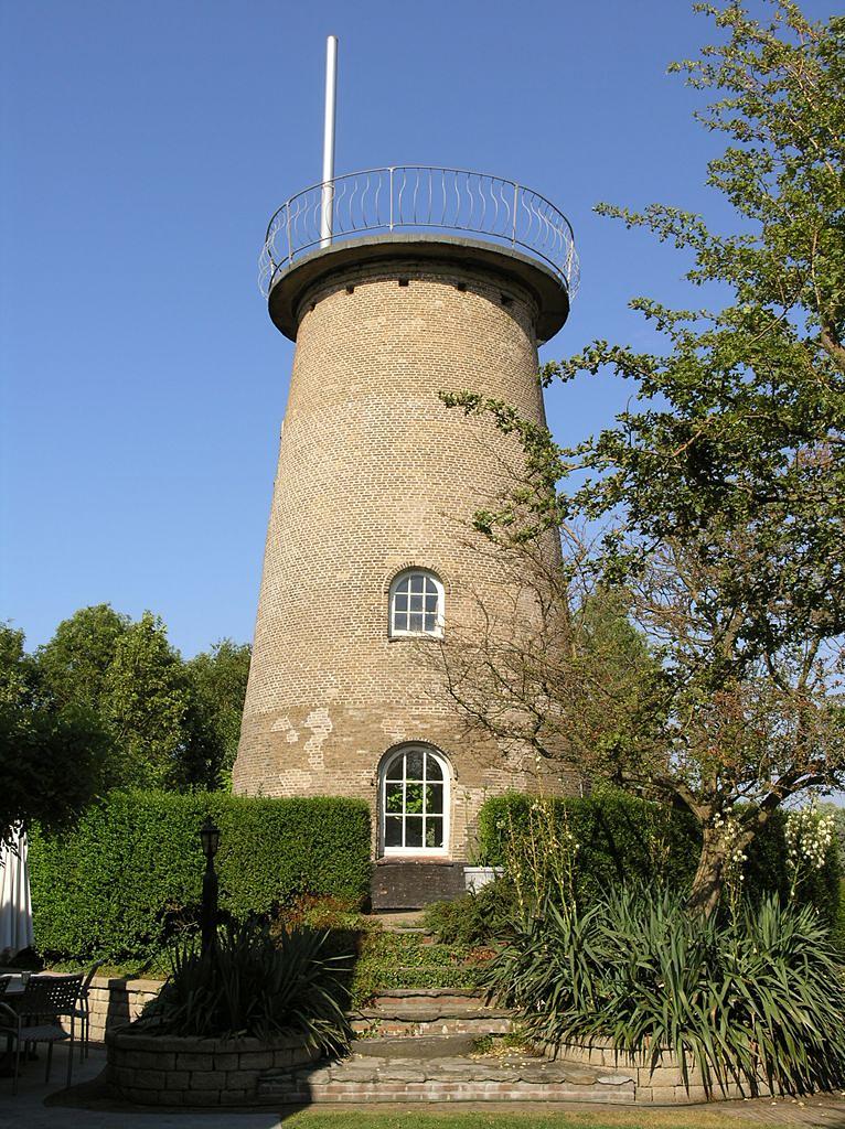 5, Molen 01672 Molen van Aalbregtse (Cadzand), Foto W. Jans, opname 23-07-2003 | Database Nederlandse molens media-bestand