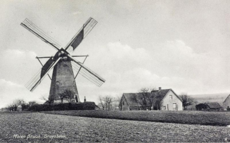 1, Molen 00275 Jonge Hermanus (Groesbeek), ansichtkaart, coll. DVM | Database Nederlandse molens media-bestand