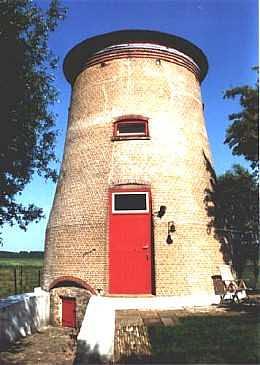 2, Molen 02590 Emiliapolder, Molen de Moer (Hooge Zwaluwe), Foto H. van Steenbergen, opn. 1999 | Database Nederlandse molens media-bestand