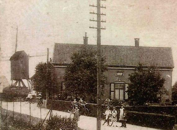 2, Molen 00397 De Olde Kaste / Baakse molen (Baak), Ansichtkaart, coll. H. de Borst | Database Nederlandse molens media-bestand