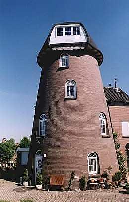 Molen 03507 n Molen De Jager / Molen De Wit (Herwijnen), Foto: H. van Steenbergen, opname: mei 2001 | Database Nederlandse molens media-bestand
