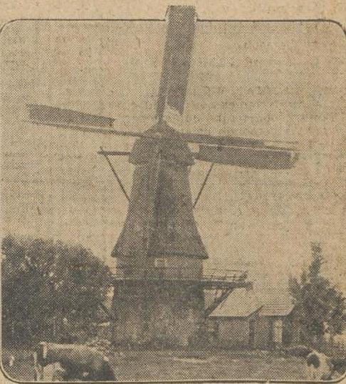 Molen 01466 Molen van A. Akkerman (Nijeveen), krantenfoto uit het Nieuwsblad van het Noorden, 30-05-1928 | Database Nederlandse molens media-bestand