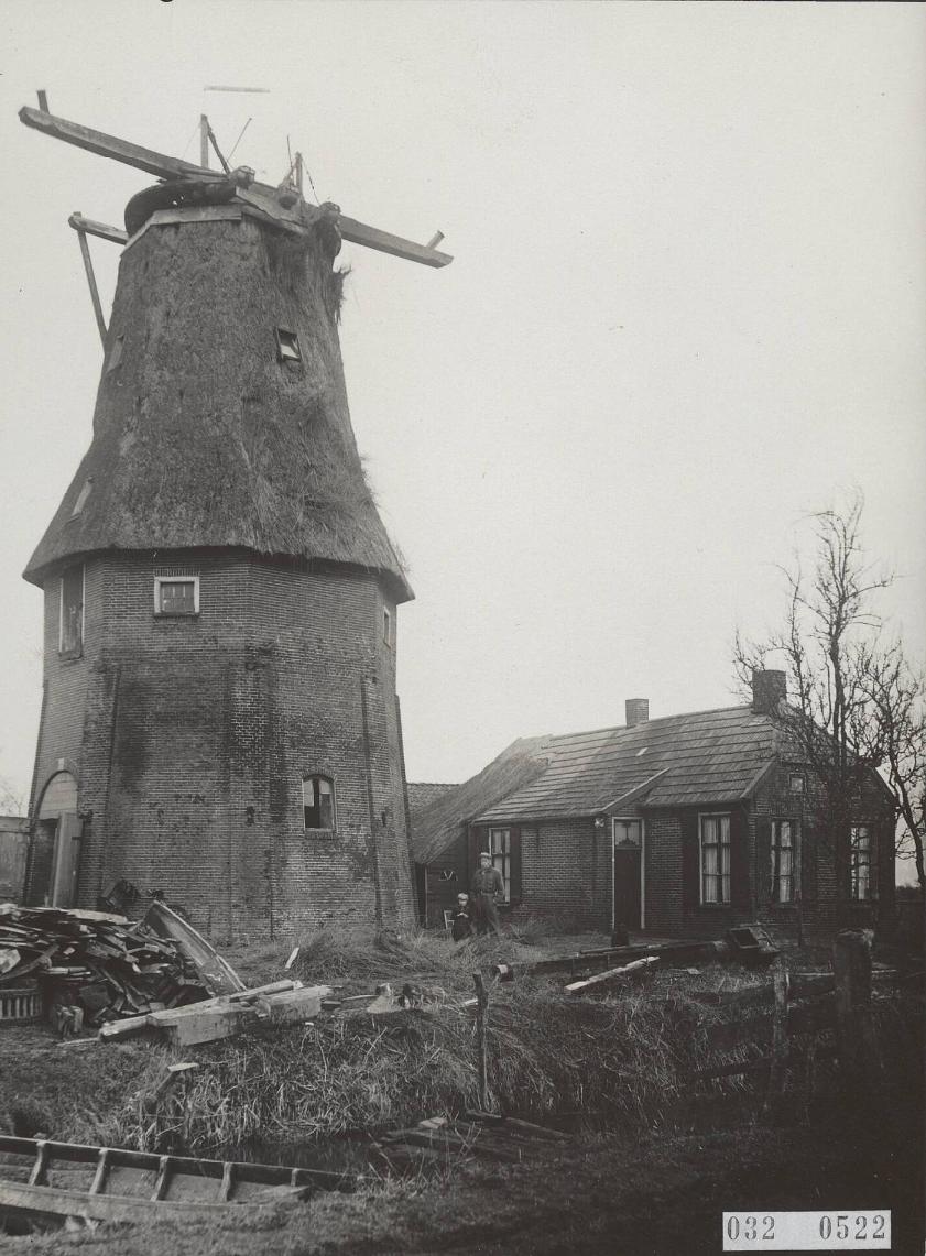 5, Molen 01466 Molen van A. Akkerman (Nijeveen), Foto van P.G. Steen, Nationaal Archief Nederland | Database Nederlandse molens media-bestand