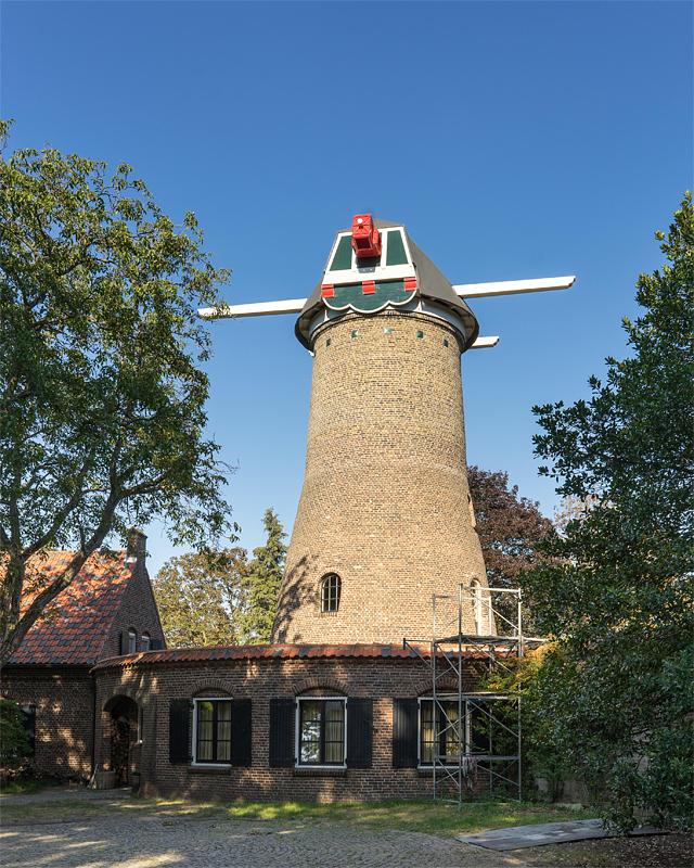 7, Molen 01570 Elderse Molen / De Ellenaar (Mierlo), foto van Marcel Nies, 7 aug. 2020 | Database Nederlandse molens media-bestand