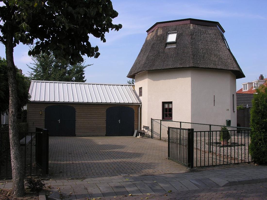 7, Molen 01925 Molen Duffhues (Rosmalen), Foto: S. Boumans, 23 september 2005 | Database Nederlandse molens media-bestand