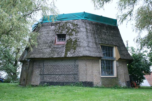Molen 02887 d Bleiswijkse Droogmakerij, No. 2 / A1boezemmolen (Bleiswijk), Foto van Ton Koorevaar, opname 4 mei 2009 | Database Nederlandse molens media-bestand