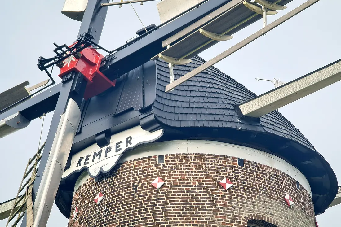 5, Molen 03113 De Kempermolen (Breedenbroek), Pieter Zuijkerbuijk (01-10-2025)  | Database Nederlandse molens media-bestand