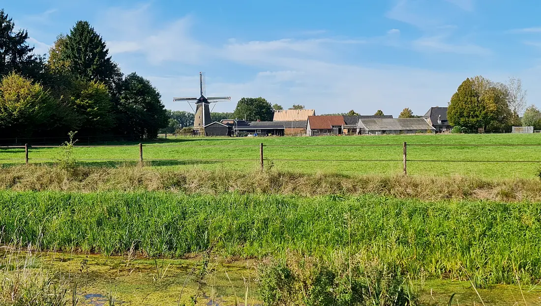 2, Molen 03113 De Kempermolen (Breedenbroek), Pieter Zuijkerbuijk (01-10-2025)  | Database Nederlandse molens media-bestand