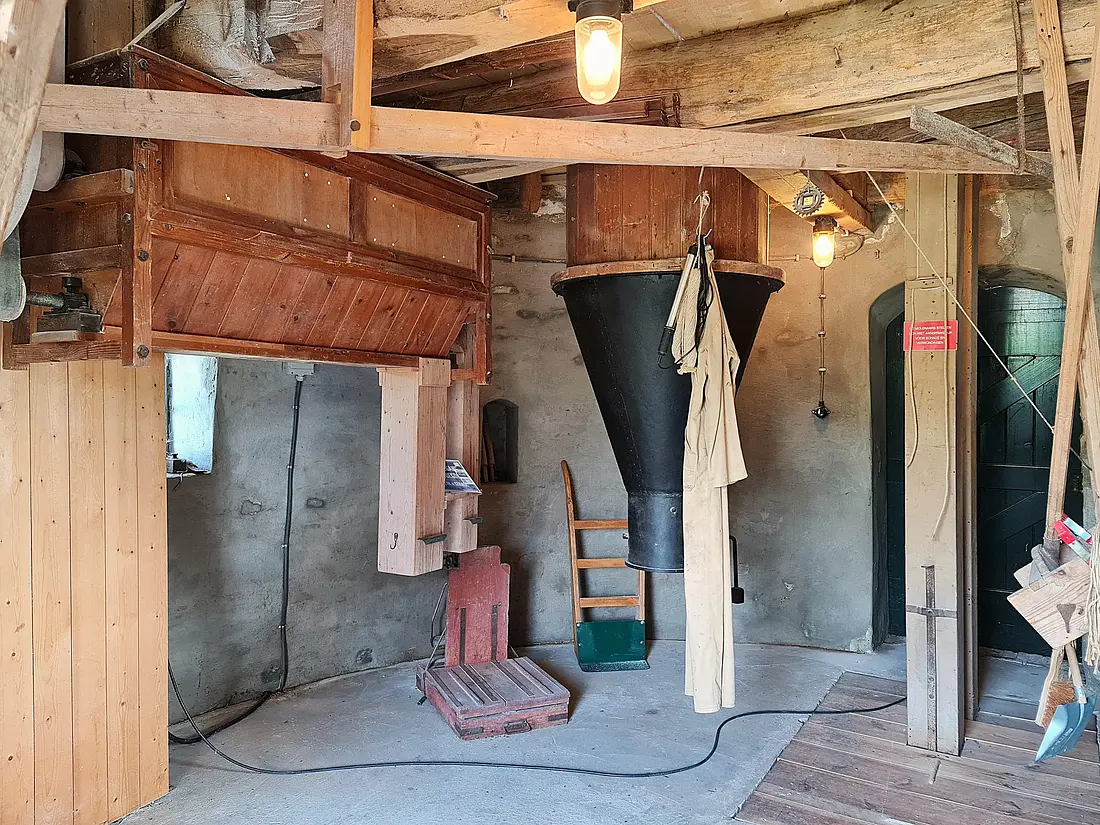 20, Molen 00872 Braamse Molen / Koenders Möl (Braamt), Pieter Zuijkerbuijk (02-10-2025)  | Database Nederlandse molens media-bestand