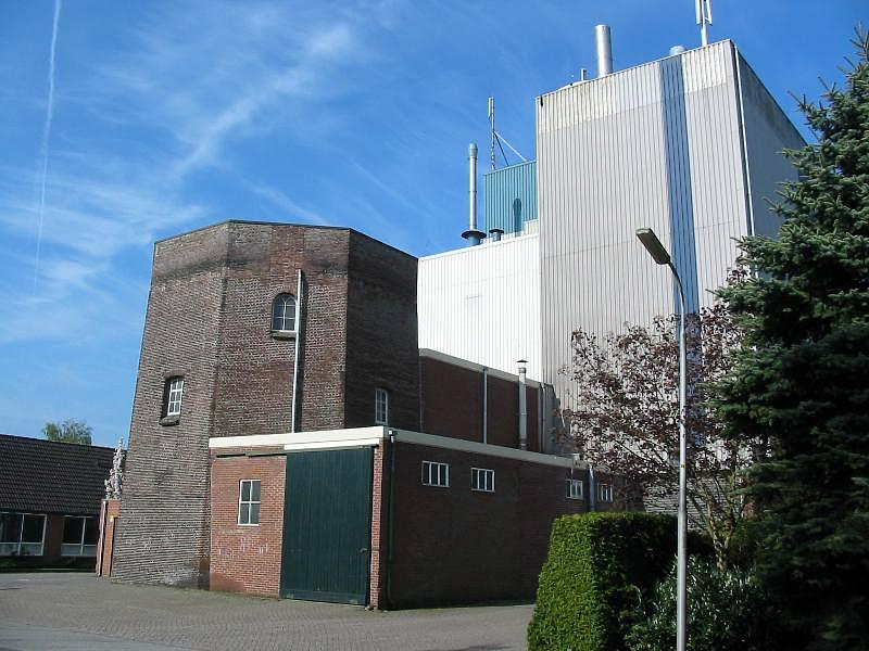 5, Molen 01022 Molen Slaghekke (Rijssen), Foto W. Jans, opname 25-04-2004 | Database Nederlandse molens media-bestand