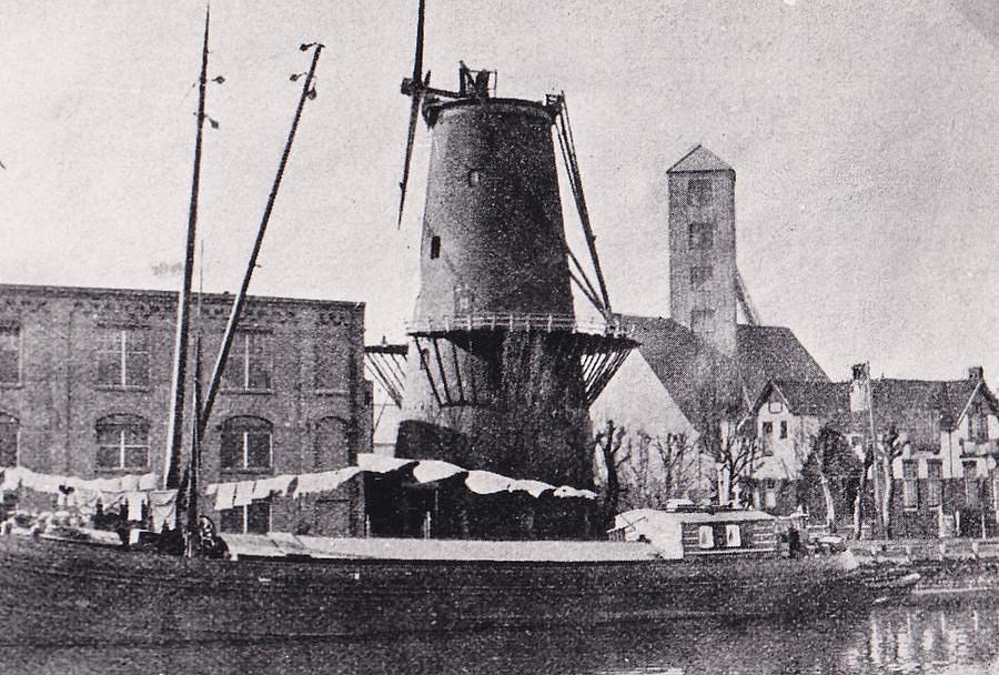 5, Molen 03504 a Het Fortuin / Slikmolen / Molen van Rossum (Delft), foto n.n., Het Fortuin in 1917 | Database Nederlandse molens media-bestand