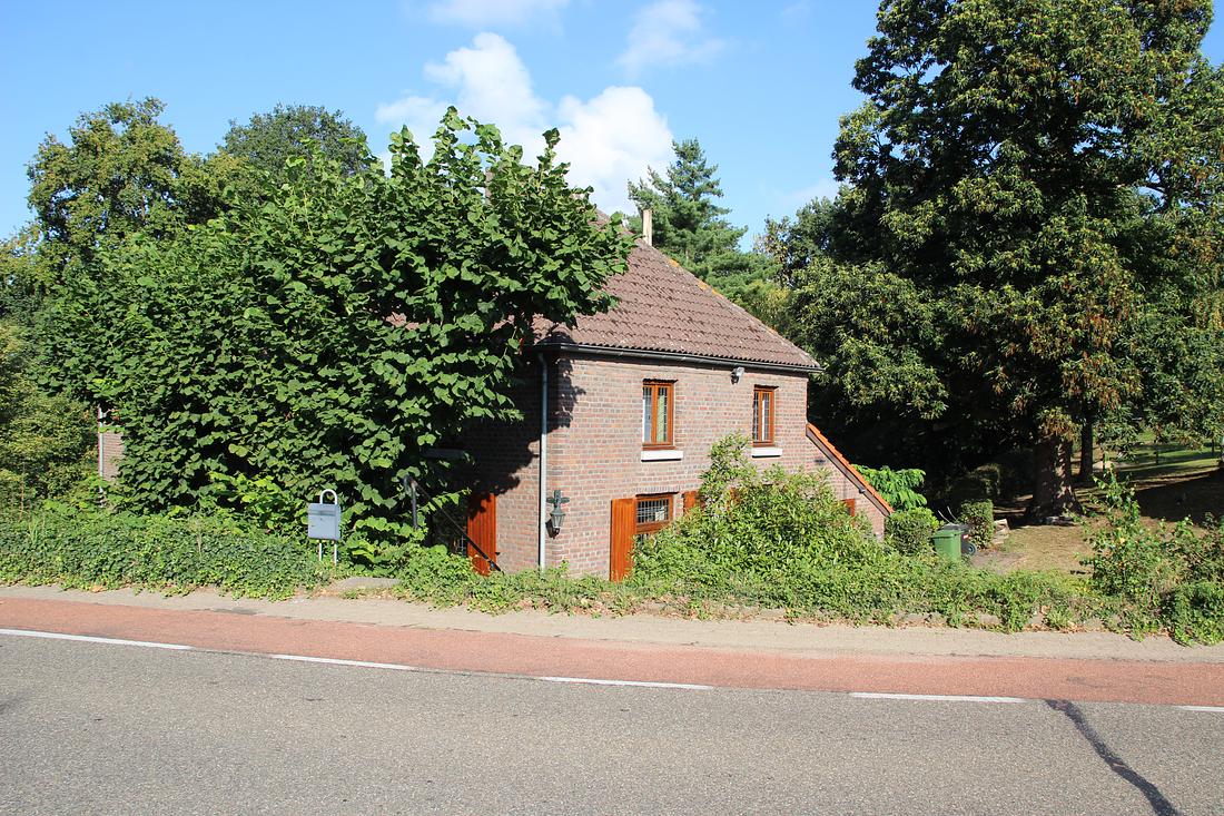 Molen 00200 a Linnermolen (water) (Linne), Foto van Denis van Cronenburg, opname 18-08-2025 | Database Nederlandse molens