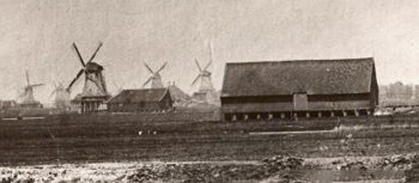 1, Molen 01084 c De Vier Heemskinderen / De Rijke man (Zaandam-Oost), Foto opname ca 1875, collectie F. Rol,&nbsp; | Database Nederlandse molens