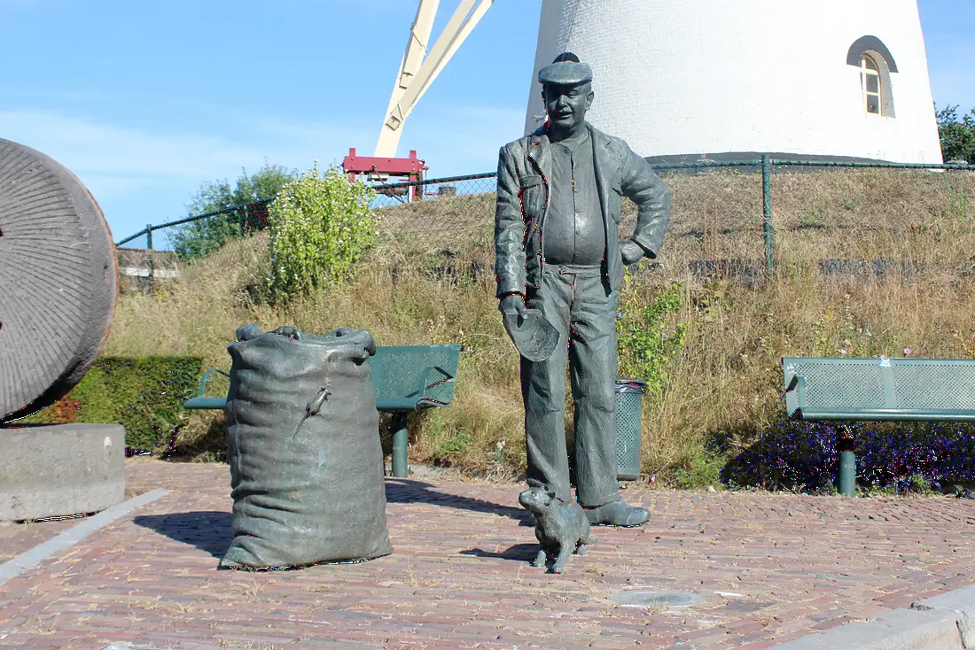 7, Molen 01931 Windlust (Vorstenbosch), Denis Van Cronenburg (10-08-2022)&nbsp; | Database Nederlandse molens