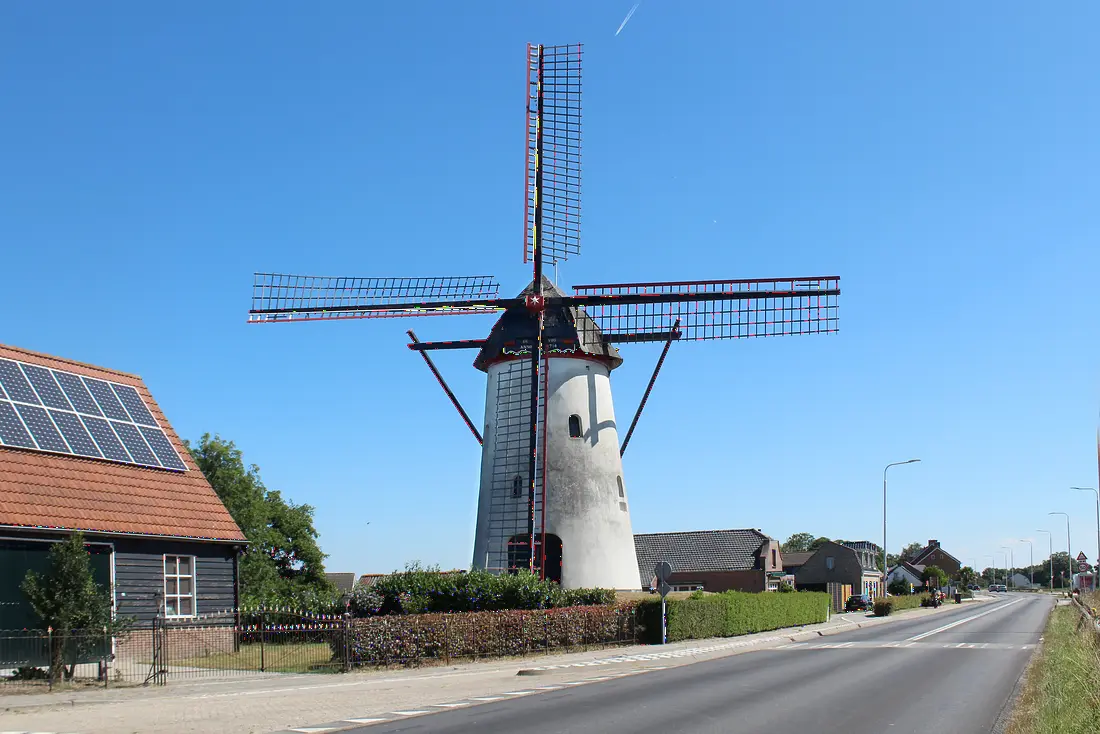 1, Molen 01869 De Vos / Heense Molen (Heensche Molen), Denis Van Cronenburg (07-08-2022)&nbsp; | Database Nederlandse molens