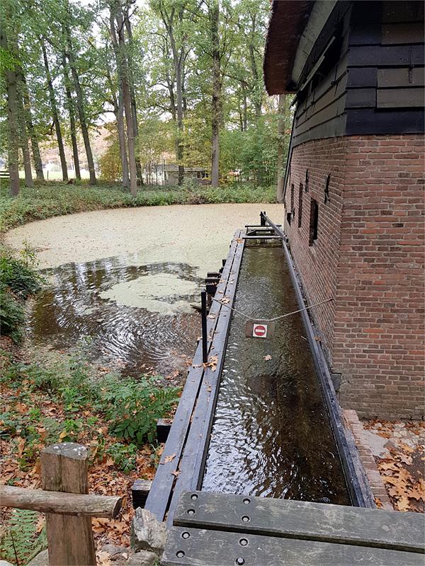 6, Molen 10086 Voorheen Achterste Molen Loenen (Arnhem), Pieter Zuijkerbuijk (18-10-2018) | Database Nederlandse molens media-bestand