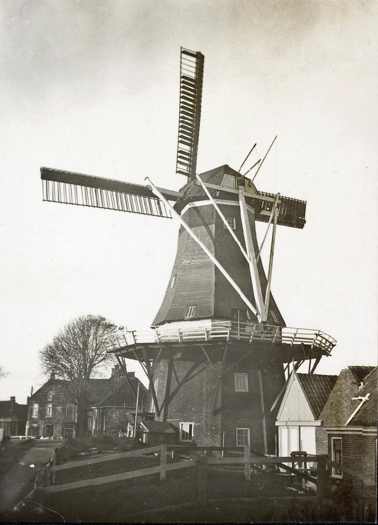 1, Molen 00488 De Drie Gezusters (Zoutkamp), Foto collectie DHM | Database Nederlandse molens