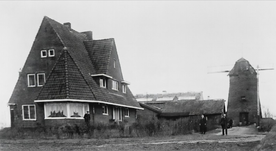 2, Molen 03899 e Windmolen van Berg aan de Maas (Berg aan de Maas), foto collectie Urmonds Archief | Database Nederlandse molens