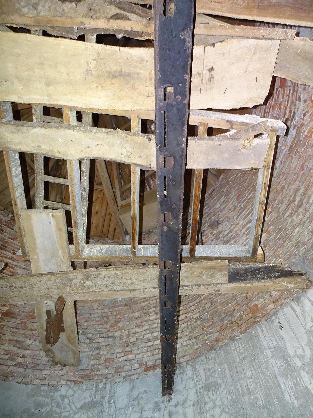 5, Molen 02515 Molen Coppens (Reusel), Foto M. Regeling,&nbsp; 23-04-2017 tijdens de sloop van de molenromp | Database Nederlandse molens