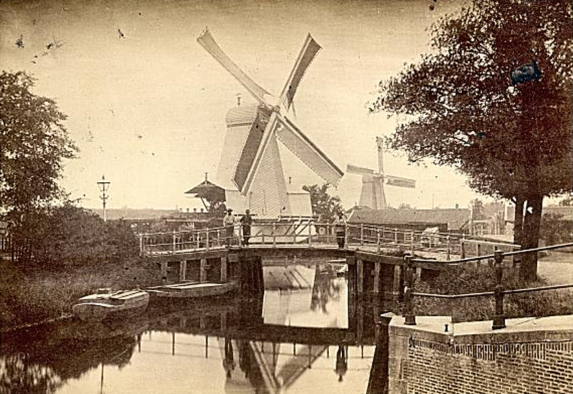 Molen 06491 o De Schelvisch / De Schelvis (Amsterdam), Prentebriefkaart, collectie DHM | Database Nederlandse molens