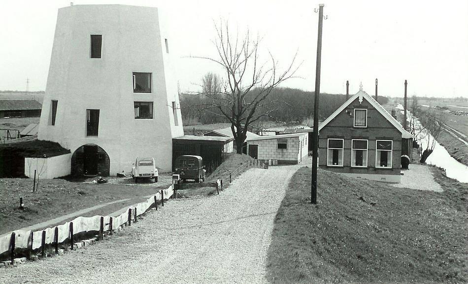 3, Molen 00918 d Polder Middelblok en Veerstalblok, deel Middelblok / De Drie Gebroeders (Gouderak), Foto onbekend, collectie B. Huisman | Database Nederlandse molens
