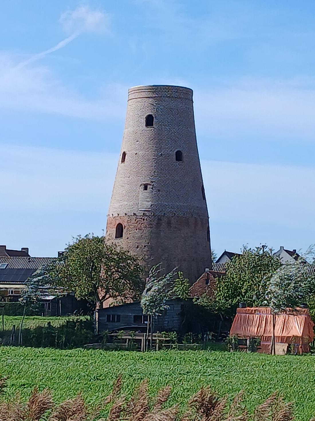 Molen 01670 a Molen Luteyn (Nieuwvliet), Foto van Bram de Groote, 18-09-2026 | Database Nederlandse molens