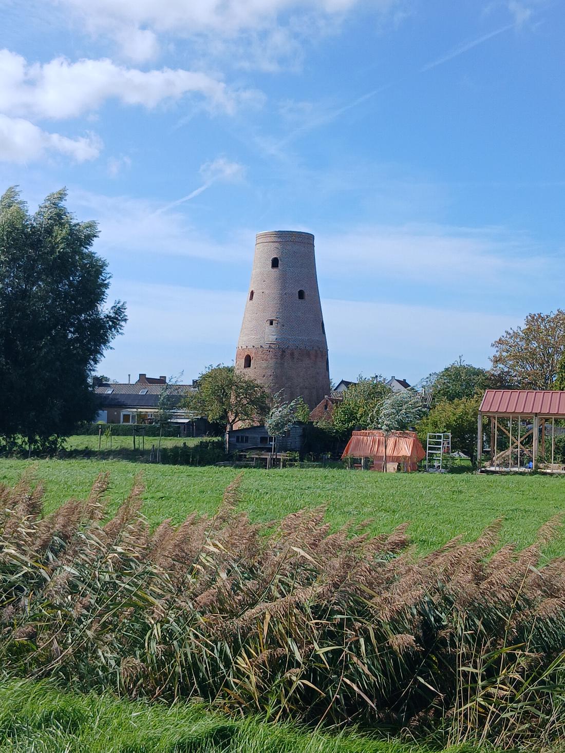 13, Molen 01670 a Molen Luteyn (Nieuwvliet), Foto van Bram de Groote, 18-09-2026 | Database Nederlandse molens