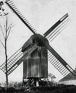 Molen 03263 a De Rot / Ald Rot (Rottevalle/ Rottefalle), Fotograaf onbekend, coll. J. Visser | Database Nederlandse molens