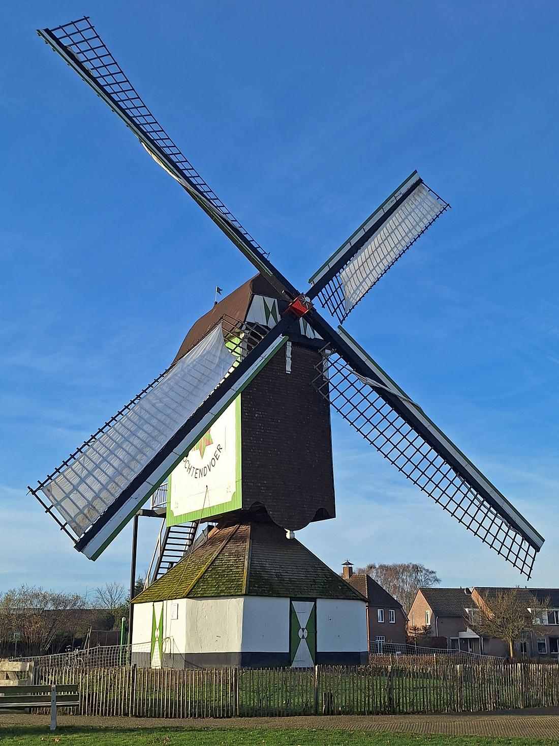 Molen 01951 De Korenbloem (Oploo), Jay Verkerk (27-12-2025) | Database Nederlandse molens