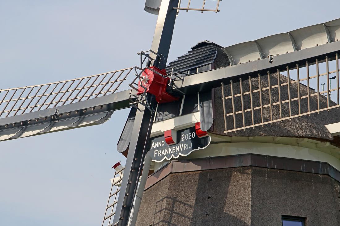 1, Molen 12595 FrankenVrij (Wesepe), Ronald Bakker (03-10-2026)Metalen fokborden en de spin voor de remkleppen. De kikkers ontbreken. | Database Nederlandse molens