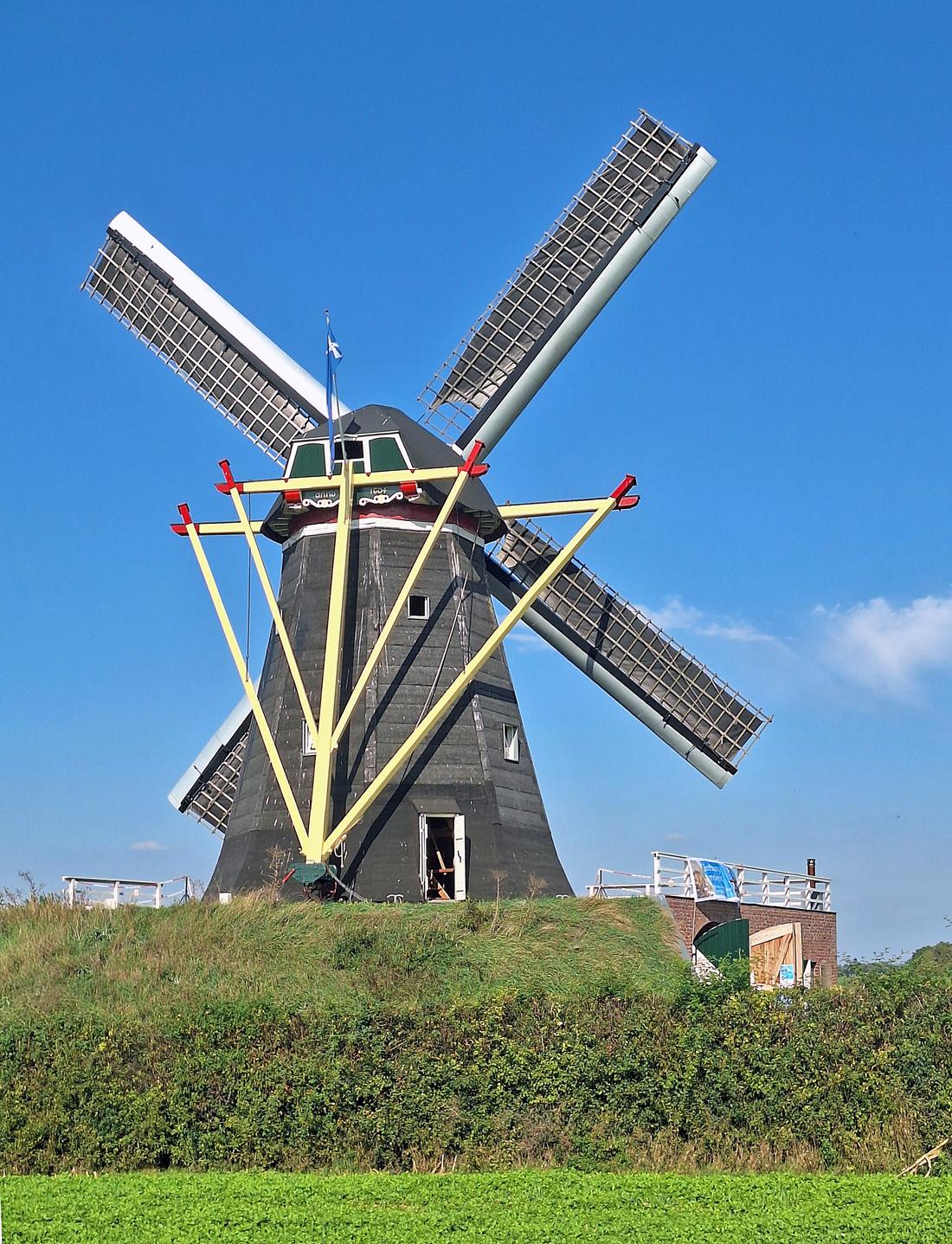 1, Molen 17091 De Grauwe Beer (Beesel), Jay Verkerk (04-10-2026) | Database Nederlandse molens