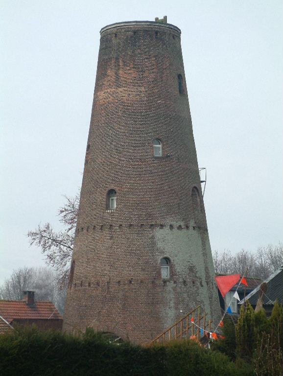 8, Molen 01558 Molen van Van den Bergh (Sint-Oedenrode), Fotograaf onbekend, opname 12-12-2003 | Database Nederlandse molens