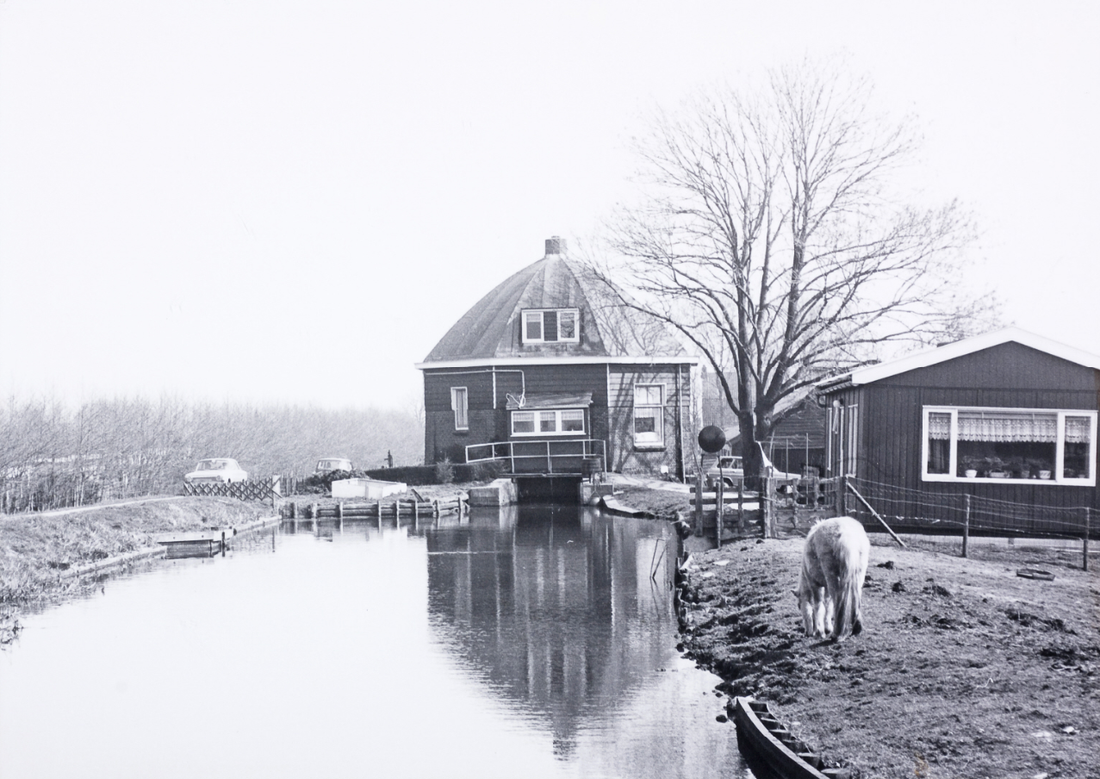 Molen 01154 o Derde Bedijking der Mijdrechtse Droogmakerij, bovenmolen (De Hoef), Foto: P. Grund, april 1976, coll DVM | Database Nederlandse molens