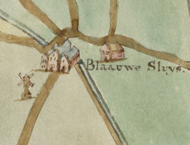 4, Molen 17378 Molen van Blauwe Sluis (Blauwe Sluis), Detail uit kaart “Cornelis Pietersz., 1607
Dit is een detail uit een kopie door Stampioen uit 1643 van de kaart van Sluyter uit 1560. NAG, 4. VTH 1912B. In de uitleg op een andere kaart (1912A) wordt het jaar 1607 genoemd en die andere kaart is wél naar Cornelis Pietersz gekopieerd. Verwarring dus!
Dat wil zeggen dat deze kaart niet een bewijs is dat de molen er in 1607 of 1643 stond, maar wel in 1560. | Database Nederlandse molens